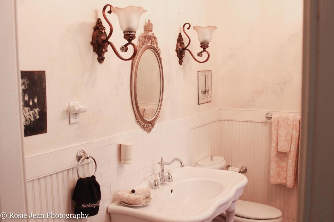 Flowertown Bed And Breakfast Саммервилл Экстерьер фото