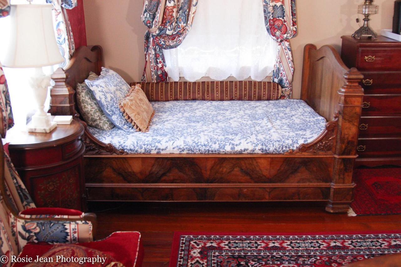 Flowertown Bed And Breakfast Саммервилл Экстерьер фото