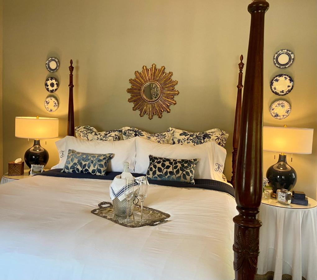 Flowertown Bed And Breakfast Саммервилл Экстерьер фото